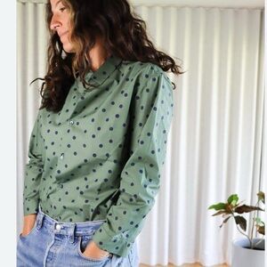 Caron Callahan Alice button down shirt in sage polka dot women’s Sz S